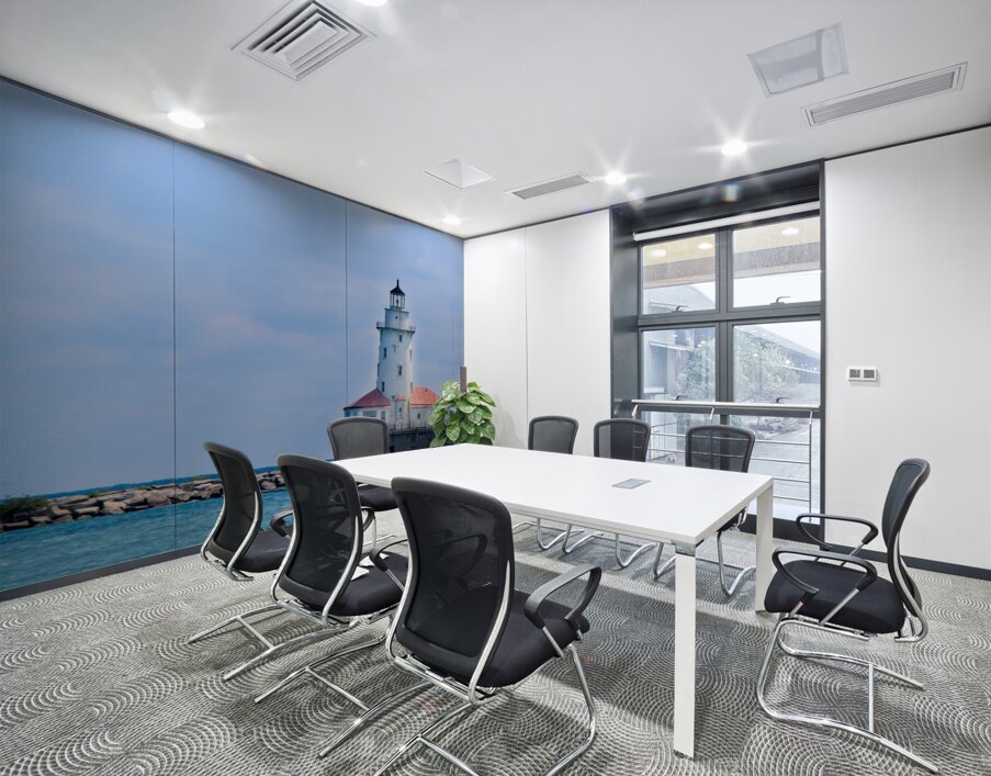 Chicago Harbor Light at Lake Michigan Wall Printing